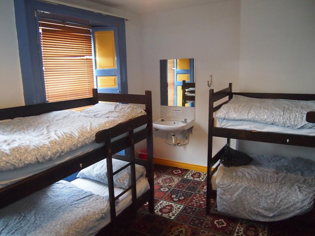 Cashel Holiday Hostel Room photo